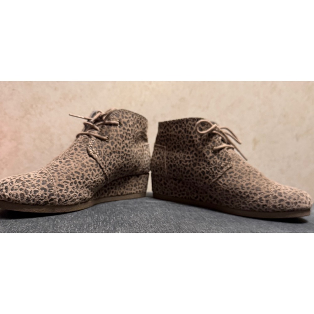 TOMS Kala Leopard Print Wedge Booties Womens 6 Tan Brown Animal Print Chukkas